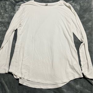White Old Navy long sleeve